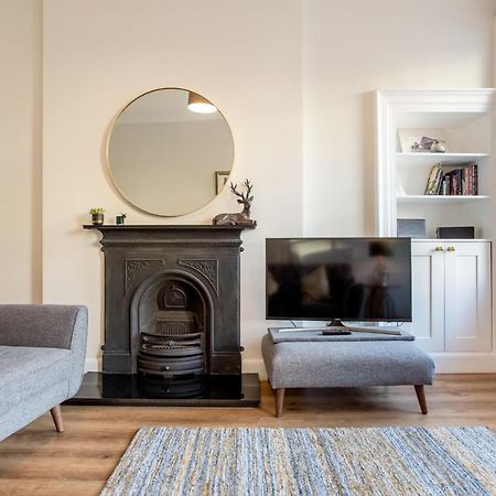 Royal Mile - Old Town Apartment 에든버러 외부 사진