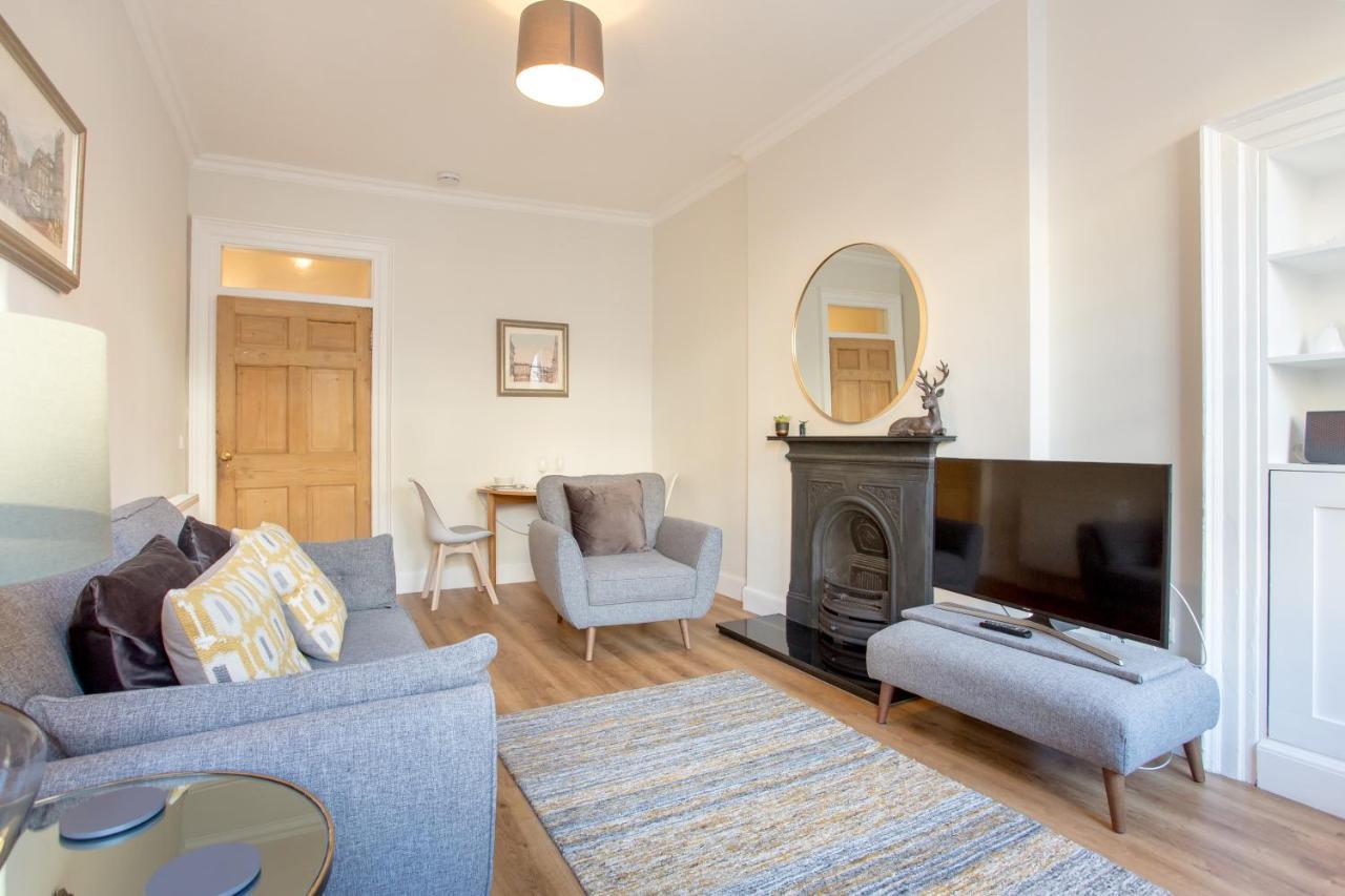 Royal Mile - Old Town Apartment 에든버러 외부 사진